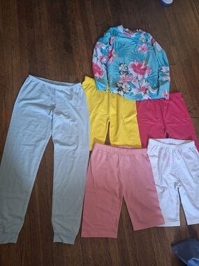 Girls leggings and sweatpants